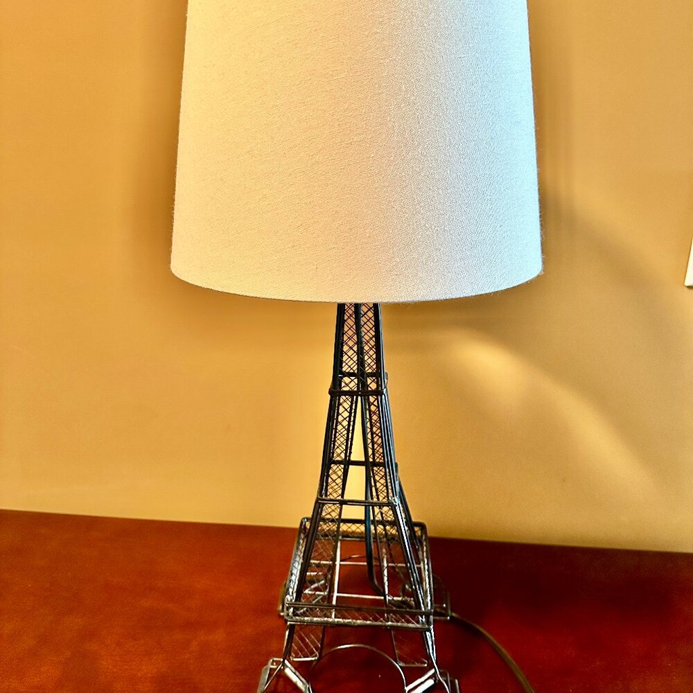 Eiffel Tower Table Lamp